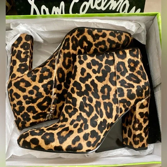 Sam Edelman Leopard Ankle Booties 🐆 - Picture 3 of 11